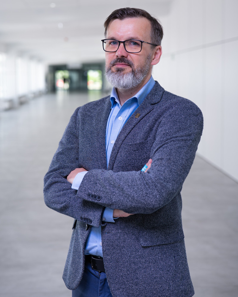 dr hab. Błażej Szepietowski, prof. UG; Prodziekan ds. Nauki i Umiędzynarodowienia