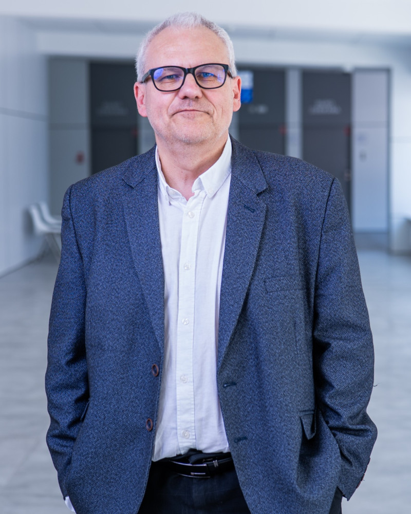 dr hab. Marcin Marciniak, prof. UG; Dziekan WMFI UG