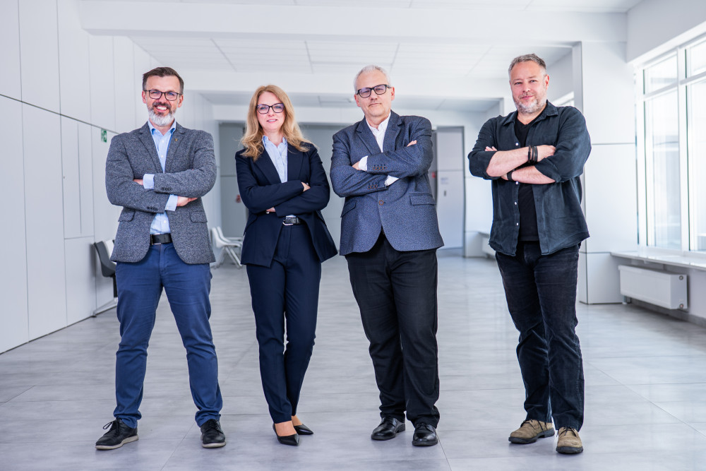 grono dziekańskie: Błażej Szepietowski, Justyna Strankowska, Marcin Marciniak, Jakub Neumann