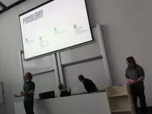 drużyna prezentująca na auli