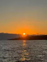 zachód słońca nad wodą