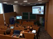 wykład online na auli