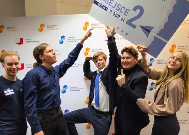 Sukces studentów WMFI na "Hackathonie"!