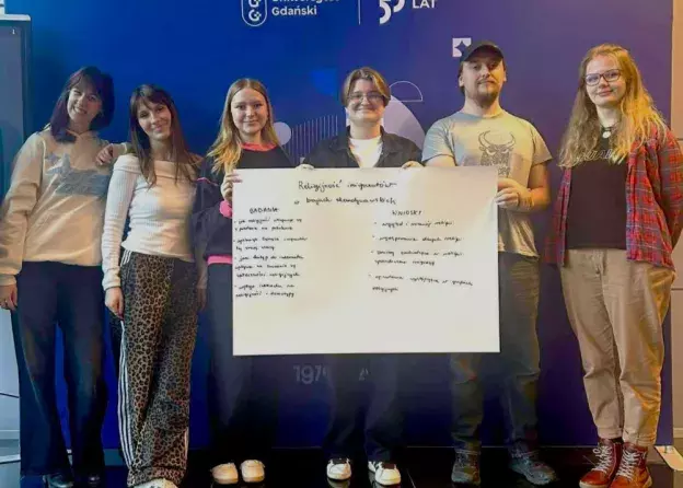 KN Matematyków na hackathonie „Otwarci na naukę”…