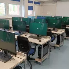 lab A005